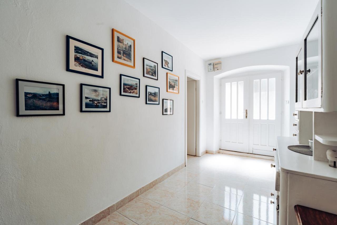 Guest House Sakarun Вели-Рат Экстерьер фото