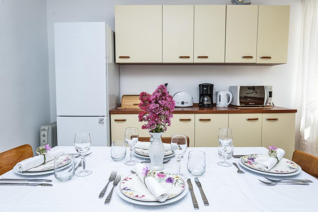 Guest House Sakarun Вели-Рат Экстерьер фото