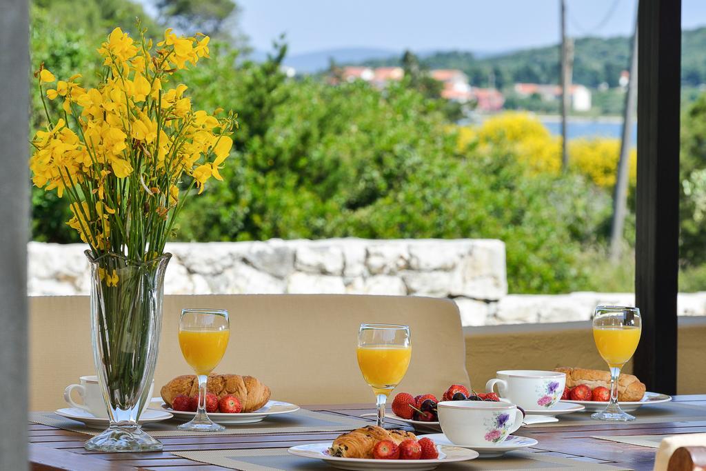 Guest House Sakarun Вели-Рат Экстерьер фото